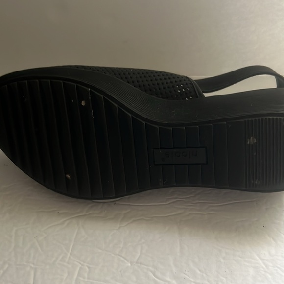 Nicole wedge, used. - Picture 8 of 10